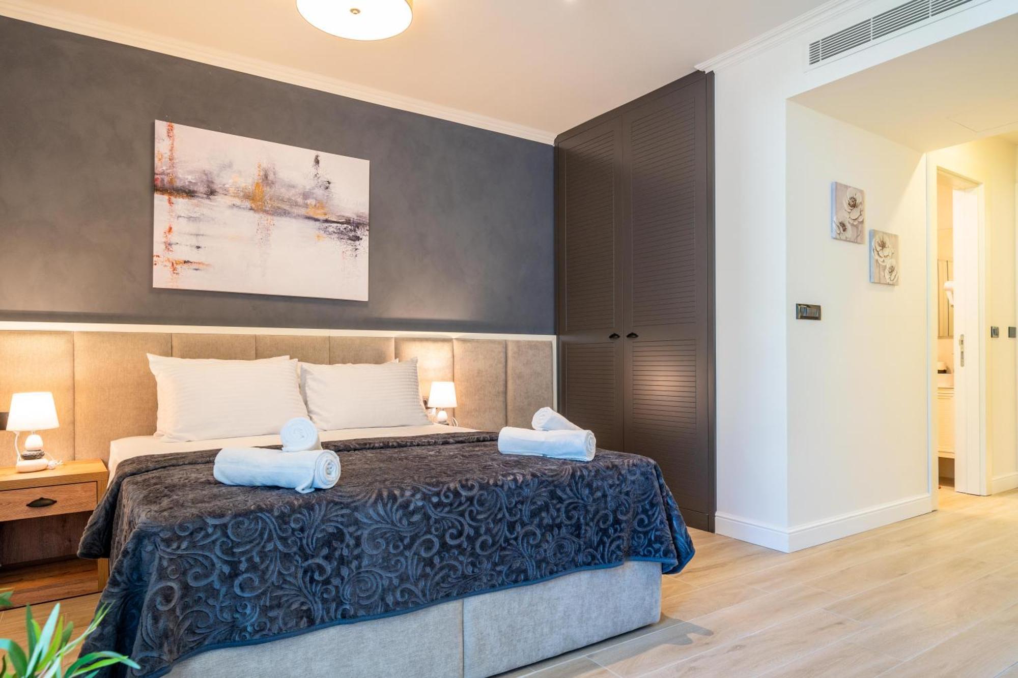 Invictus 4* Budva