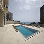 Invictus Hotel
