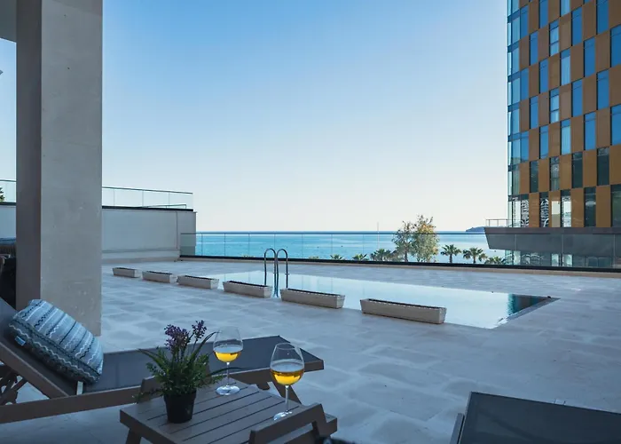 Invictus Hotel