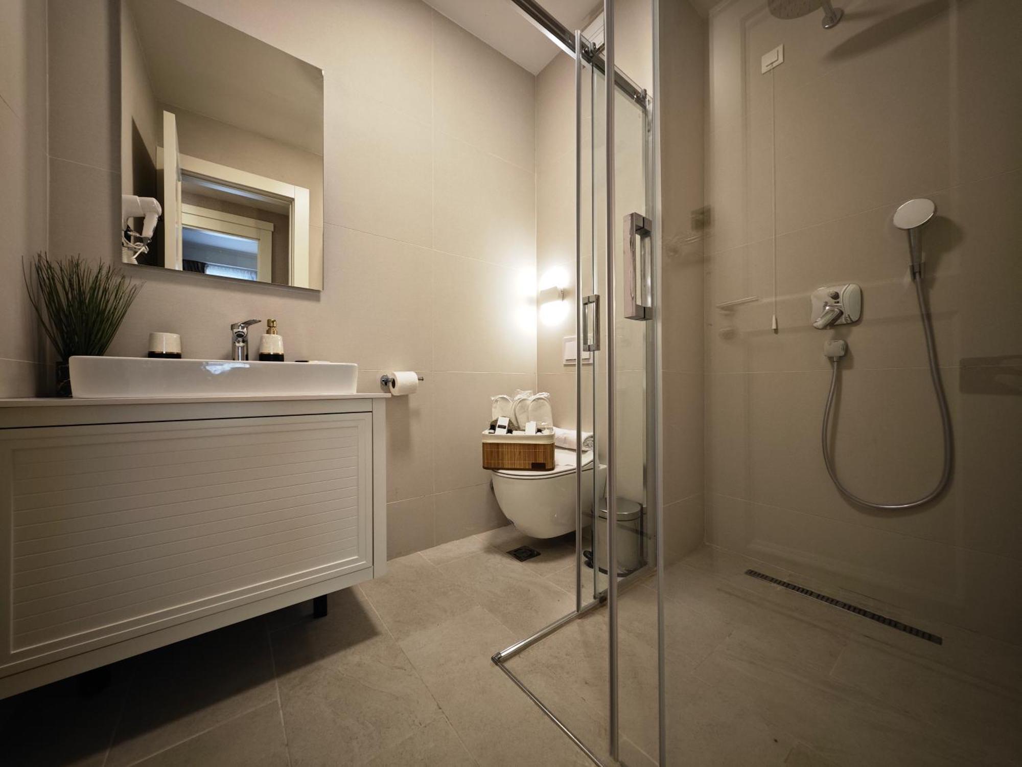Invictus Otel Budva