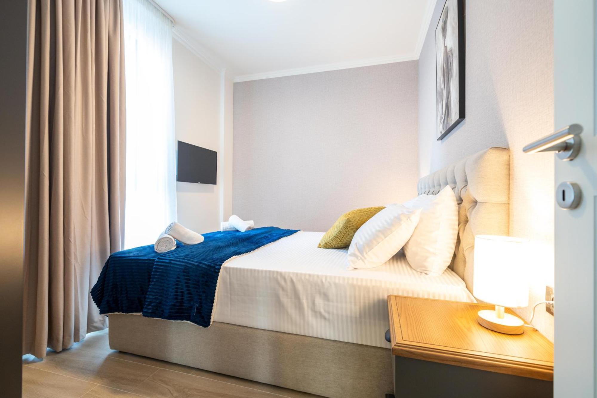 Invictus Hotel